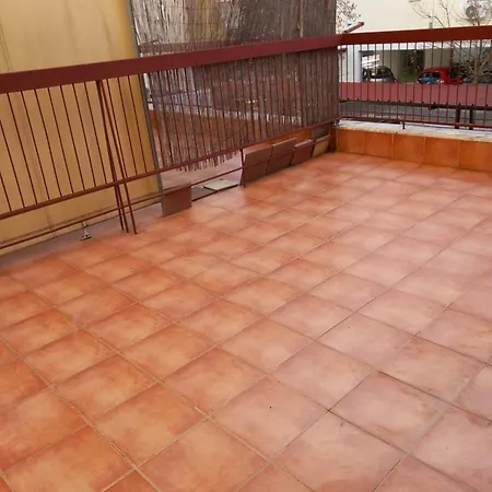 Studio Near University Of Thessaly Appartamento