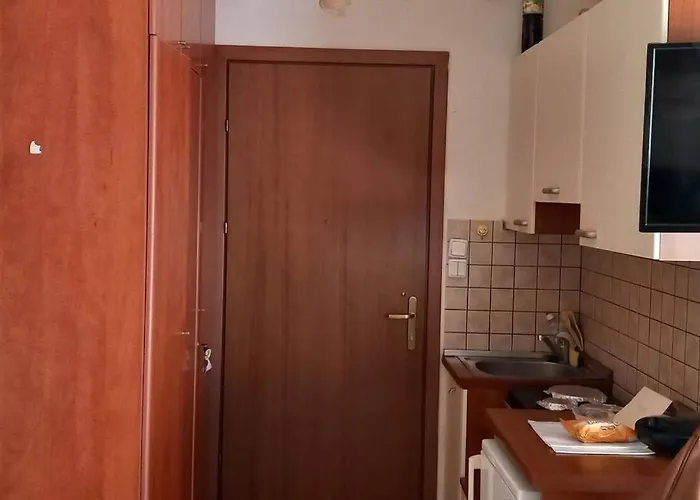 Apartment Studio Near University Of Thessaly *